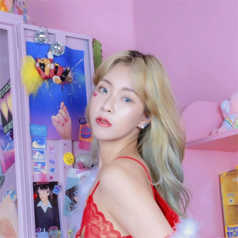 MISS TOUCH